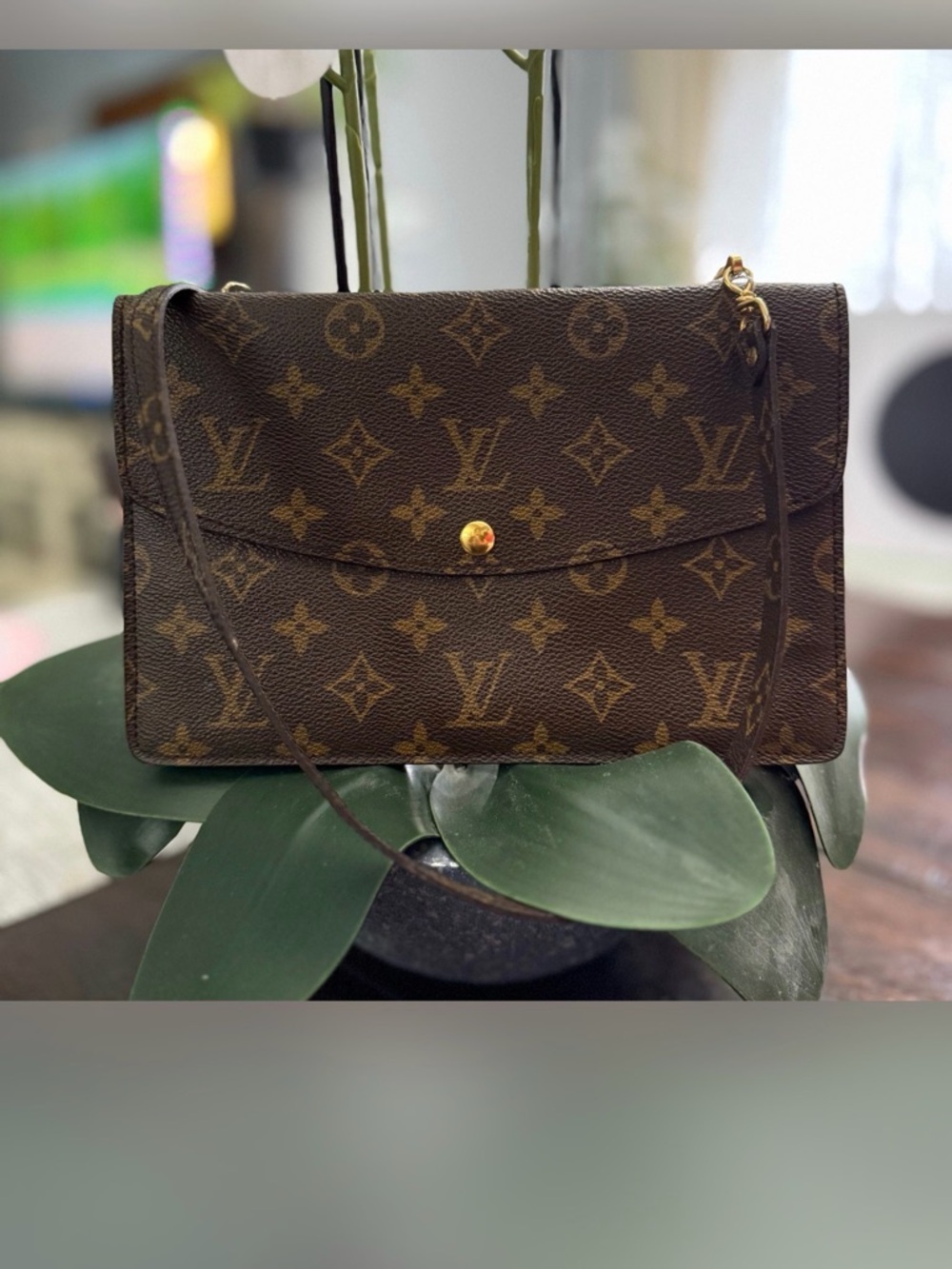 Louis Vuitton Monogram Pochette Double Rabat Clutch Bag